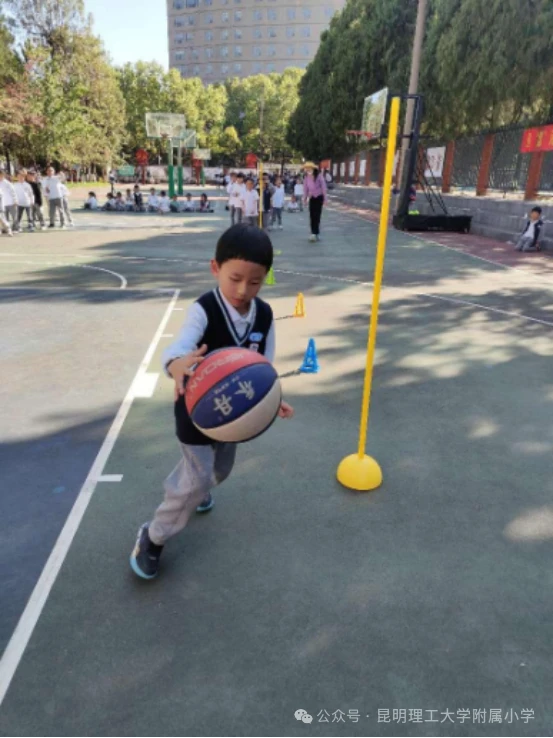 如何用激励帮助孩子爱上篮球训练_0